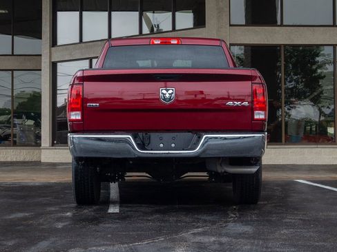 Used 2024 RAM 1500 Classic SLT image 7