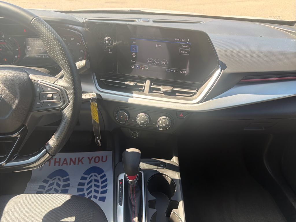Certified 2026 Chevrolet Trax RS w/ Driver Confidence Package FWD image 17