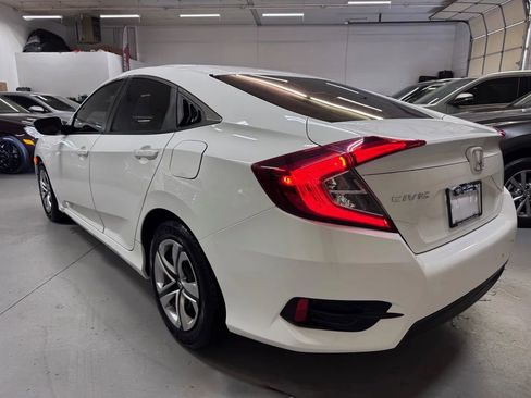 Used 2018 Honda Civic LX image 5