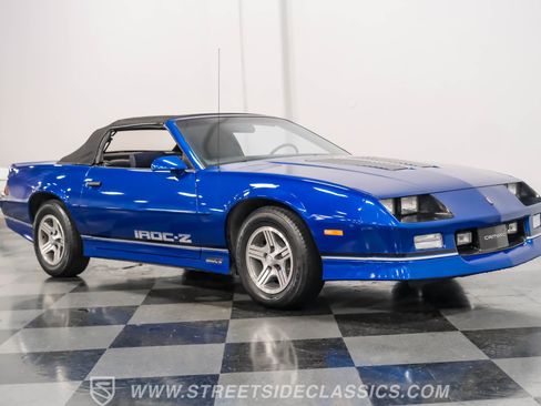 Used 1989 Chevrolet Camaro IROC-Z image 15