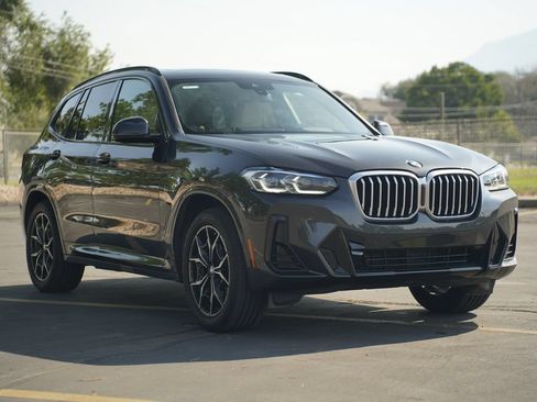 Used 2023 BMW X3 xDrive30i w/ M Sport Package AWD/4WD image 7
