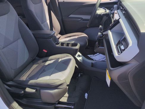 New 2027 Chevrolet Bolt LT w/ Comfort Package FWD image 26