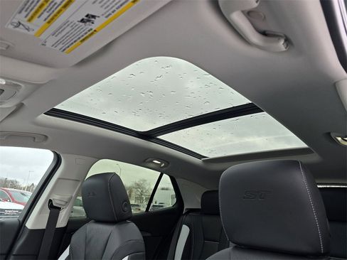 New 2026 Buick Envision Sport Touring image 23