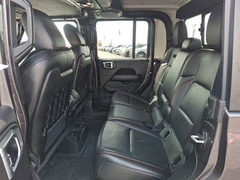 Used 2023 Jeep Gladiator Rubicon w/ LED Lighting Group image 10