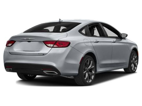 Used 2015 Chrysler 200 S w/ Navigation & Sound Group I AWD/4WD image 5