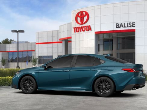 New 2026 Toyota Camry SE image 5