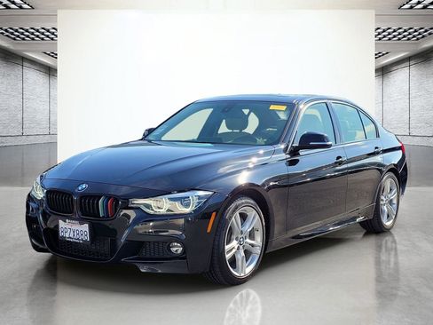 Used 2017 BMW 330i Sedan RWD image 11