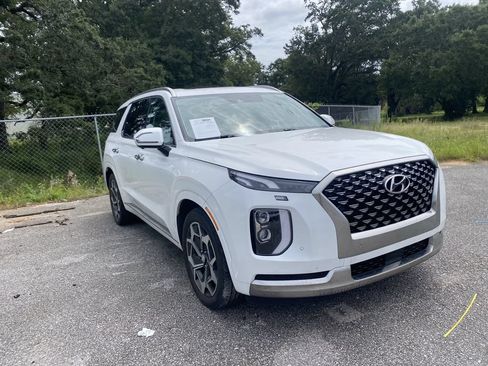 Used 2022 Hyundai Palisade Calligraphy FWD image 2