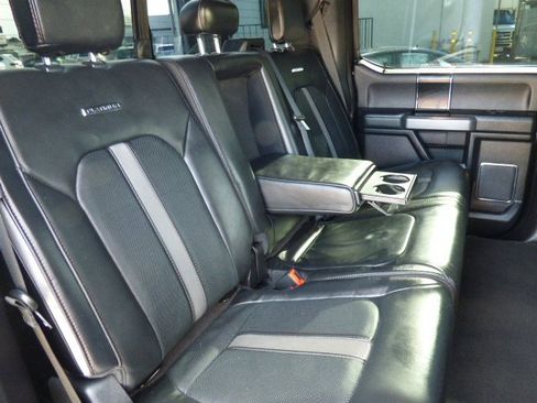 Used 2019 Ford F250 Platinum w/ Platinum Ultimate Package image 18