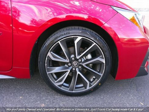 Used 2021 Toyota Corolla SE w/ Carpet Mat Package (TMS) image 41