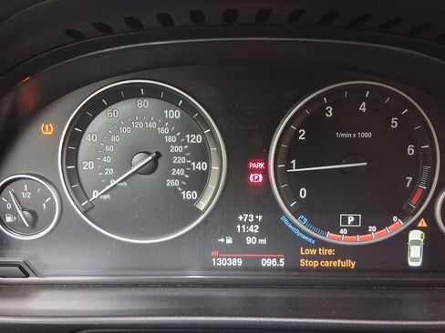Used 2014 BMW 528i Sedan RWD image 18