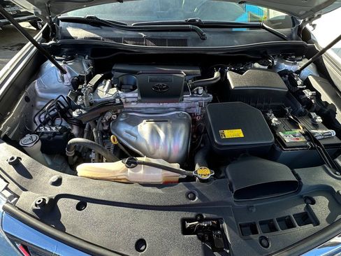 Used 2012 Toyota Camry LE FWD image 14