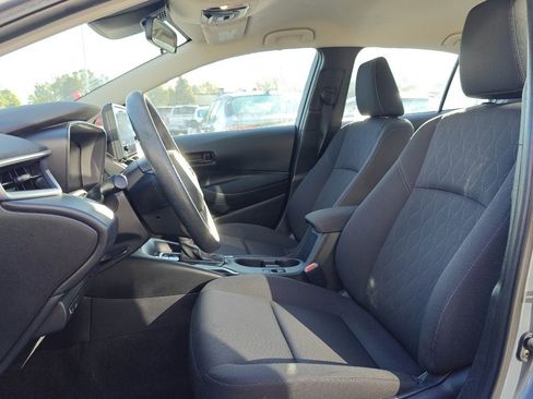 Used 2024 Toyota Corolla LE image 10