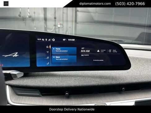 Used 2024 Lucid Air Touring AWD/4WD image 29