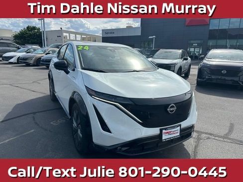Used 2024 Nissan Ariya AWD image 3
