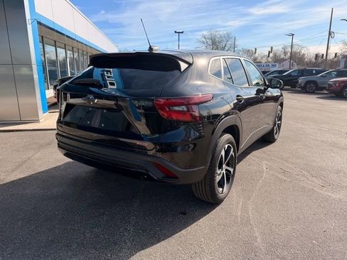 Used 2025 Chevrolet Trax RS w/ Sunroof Package image 8