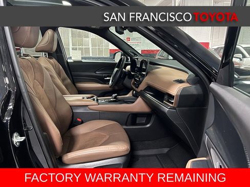 Used 2024 Toyota Grand Highlander AWD Hybrid image 22