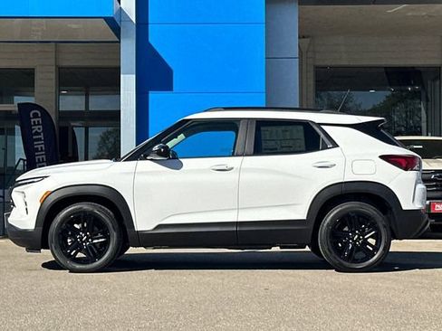 New 2026 Chevrolet TrailBlazer LT w/ Convenience Package image 9