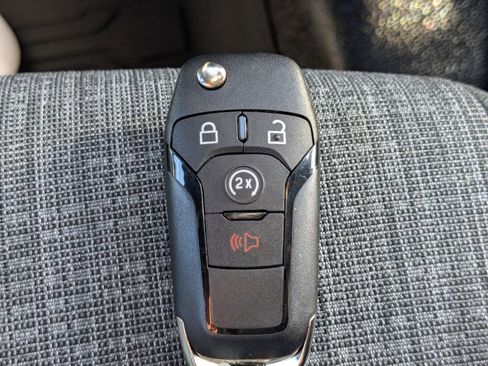 New 2026 Ford F250 XLT w/ FX4 Off-Road Package image 30