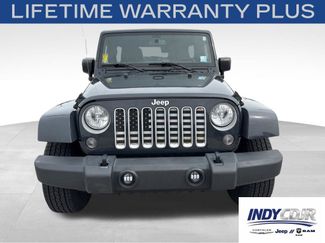 Used 2016 Jeep Wrangler Unlimited Sahara w/ Connectivity Group AWD/4WD video 2