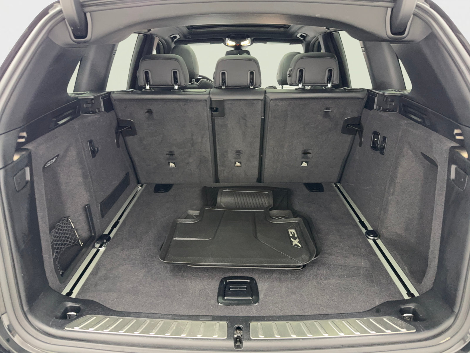 Used 2019 BMW X3 sDrive30i w/ Driving Assistance Package RWD image 45