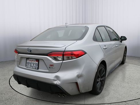 Used 2025 Toyota Corolla SE AWD/4WD image 7
