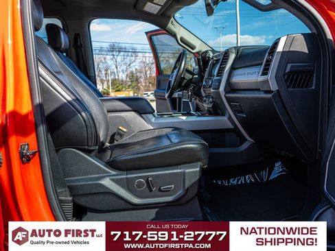 Used 2019 Ford F250 Lariat w/ Lariat Value Package image 16