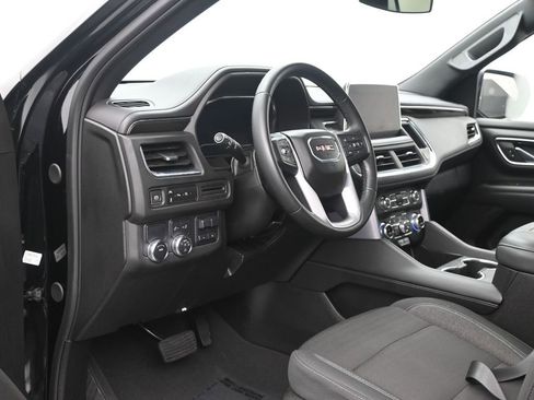 Used 2023 GMC Yukon SLE w/ Gmc Pro Safety Plus Package RWD image 14