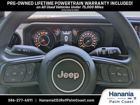 Used 2025 Jeep Wrangler Unlimited Sport AWD/4WD image 32