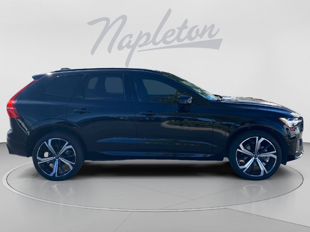 Used 2025 Volvo XC60 B5 Ultra w/ Protection Package Premier AWD/4WD image 7