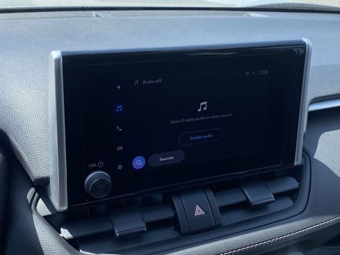 Certified 2023 Toyota RAV4 XLE AWD/4WD image 8