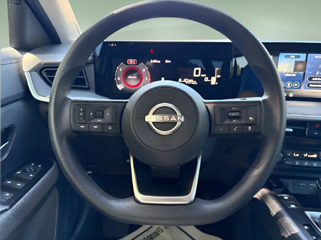 Used 2026 Nissan Kicks SV w/ Cold Weather Package AWD/4WD image 15