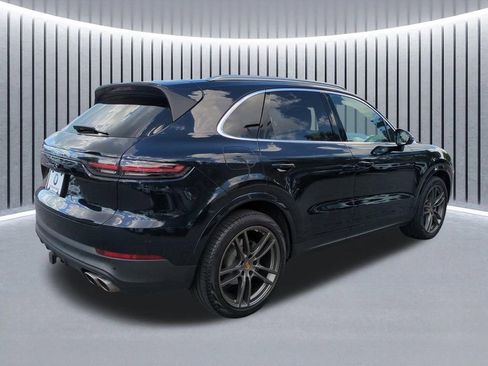 Used 2019 Porsche Cayenne S image 5