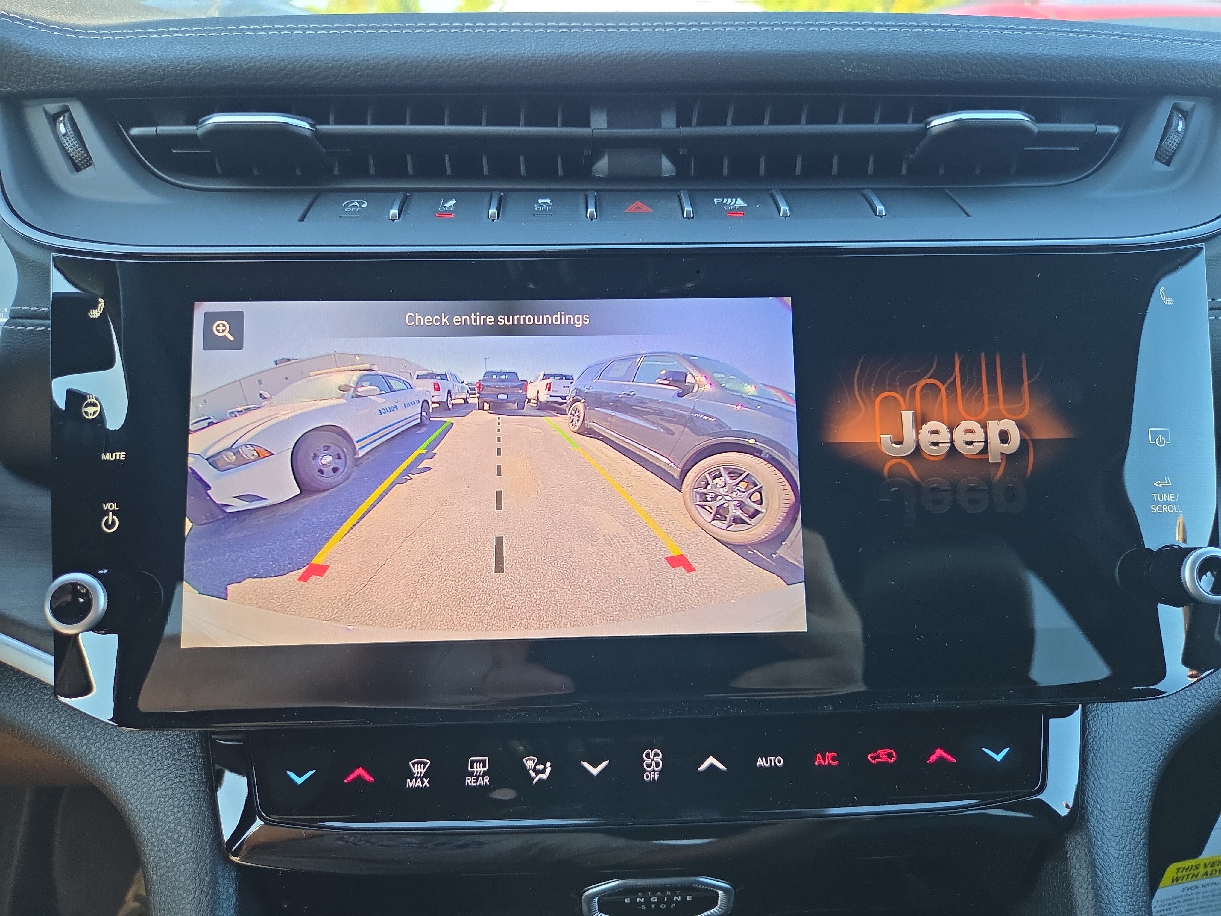 New 2027 Jeep Grand Cherokee 4WD image 11