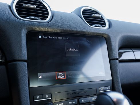 New 2025 Porsche 718 Cayman image 18