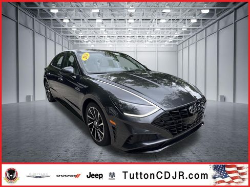 Used 2021 Hyundai Sonata Limited FWD image 1
