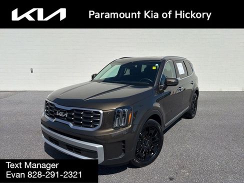 Used 2025 Kia Telluride S FWD image 1