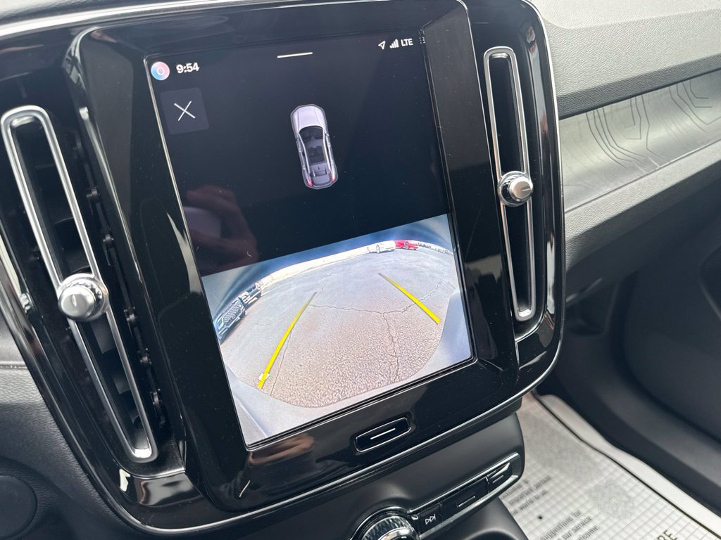 Used 2023 Volvo C40 P8 Recharge Plus AWD/4WD image 28