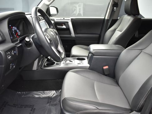 Used 2024 Toyota 4Runner SR5 Premium image 11