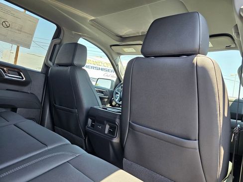 New 2026 Chevrolet Silverado 1500 LT Trail Boss w/ LT Trail Boss Premium Package AWD/4WD image 13
