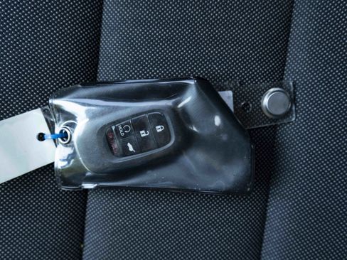 Used 2024 Honda CR-V EX image 44