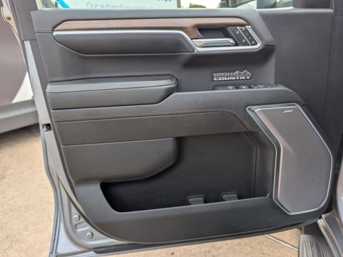Used 2024 Chevrolet Silverado 1500 High Country w/ Max Trailering Package AWD/4WD image 17