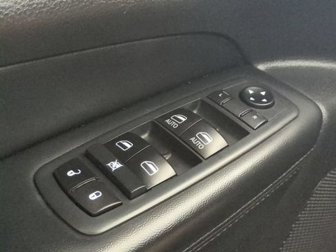Used 2020 Jeep Grand Cherokee Limited RWD image 32