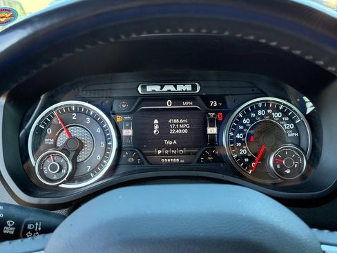 Used 2023 RAM 1500 Big Horn AWD/4WD image 18
