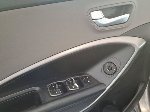 Used 2017 Hyundai Santa Fe Sport AWD/4WD image 12