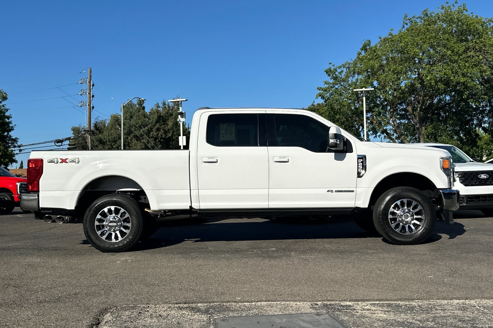 Used 2021 Ford F250 Lariat w/ Lariat Value Package AWD/4WD image 3