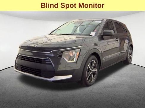 Used 2026 Kia Niro LX FWD image 4