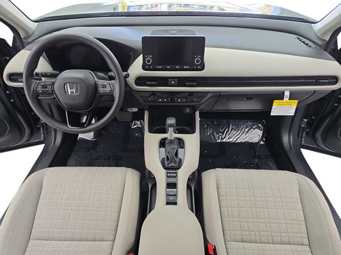Certified 2025 Honda HR-V LX image 9