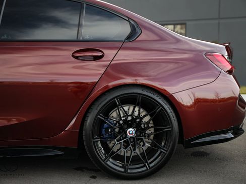 Used 2023 BMW M3 Sedan w/ Executive Package image 11
