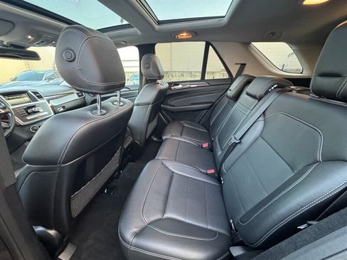 Used 2015 Mercedes-Benz ML 350 2WD w/ Premium 1 Package image 31